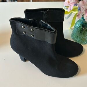 “Aerosols” Black booties with a zipper